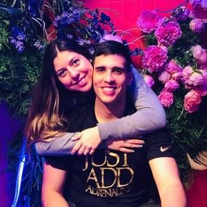 Meet your Posher, Gustavo-rocío